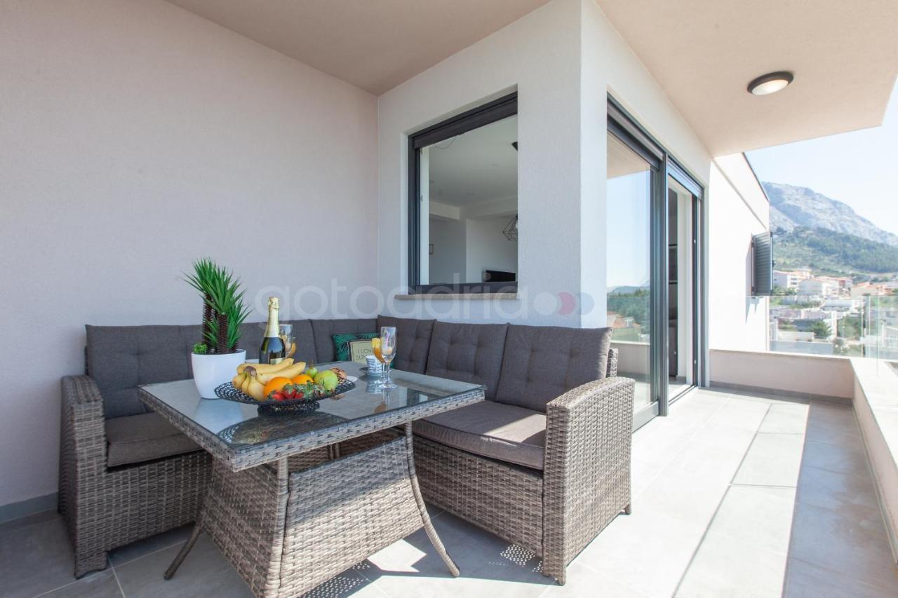 Luxury Apartment Sofia -Free Beach Parking Makarska Exterior foto